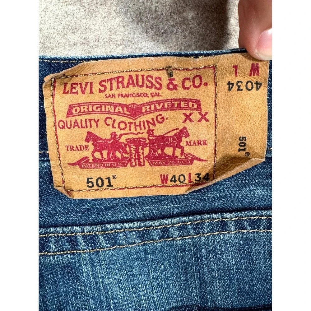 Levi's 501 Jeans Mens 40x34 Blue Denim Straight Leg Button Fly Grunge 501-0000
